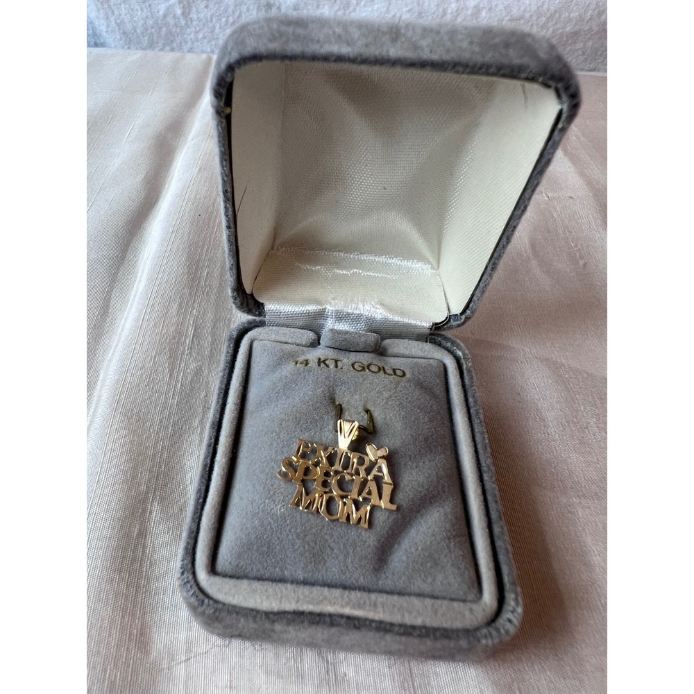 14K Yellow Gold Extra Special Mom Heart Pendant Charm 14KT Mother Gift
